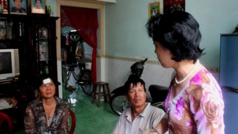 TP.HCM: 7 căn nhà sụt lún có nguy cơ đổ sập - ảnh 5