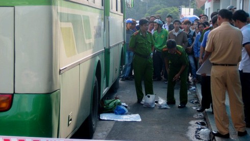 Xe buýt cán một giảng viên người Nhật tử vong - ảnh 1