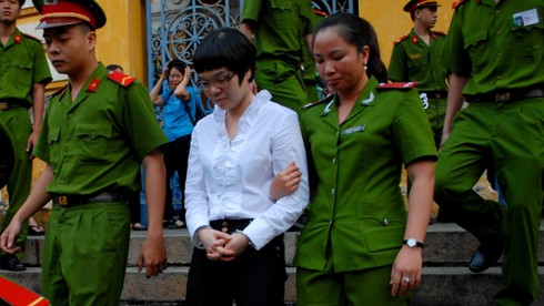 Vụ Huyền Như: Các luật sư đồng loạt phản bác VKS - ảnh 1