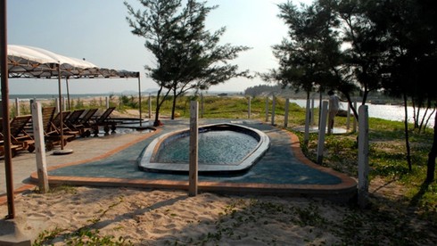 Bình Thuận: Lấn chiếm đất công, lập bãi tắm ở vùng nước xoáy - ảnh 5