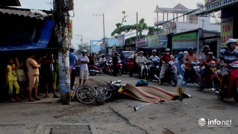 Xe ben gây tai nạn chết người, xe container