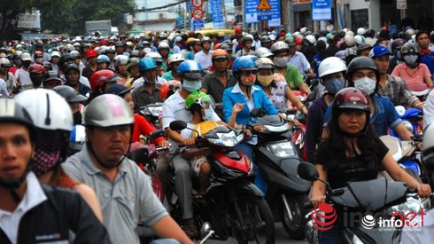 TP.HCM quyết thu phí xe máy từ 2015, không truy thu về trước - ảnh 1