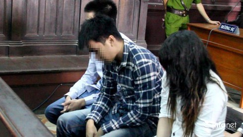 Gia đình nạn nhân