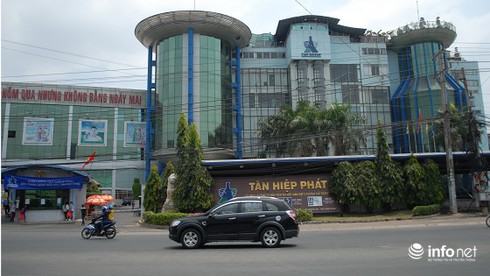 Tham quan nhà máy Tân Hiệp Phát: Chạm tay vào dây chuyền là bị đuổi - ảnh 3