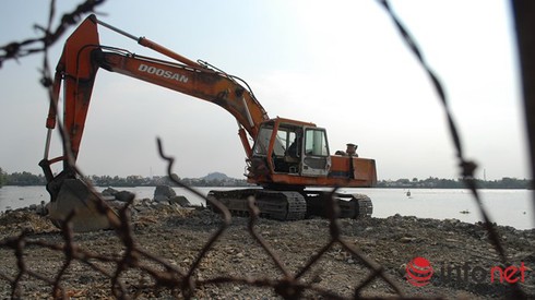 “Lấp” sông Đồng Nai: Dân bức xúc vì phát ngôn của Trưởng Ban tuyên giáo - ảnh 1