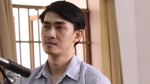 Bồ trẻ của “nữ đại gia” không bị truy tố tội cướp nhẫn kim cương 7 tỷ - ảnh 1