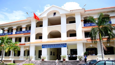 Tiền Giang tiếp nhận trường trung học từ Tập đoàn VNPT - ảnh 1