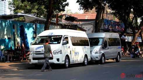 Sau lệnh cấm đậu xe hai tuyến đường thông thoáng, gần đó xuất hiện nhều… bến cóc - ảnh 4