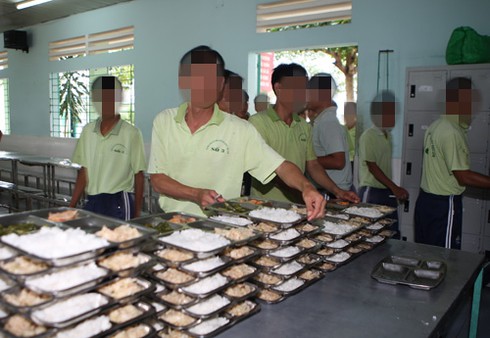 TP.HCM: Người nghiện ma túy được hỗ trợ 400.000đ mua thuốc cắt cơn - ảnh 1