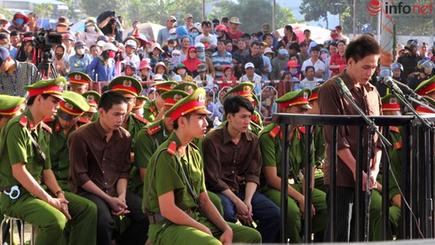 Lần thứ 2 hoãn xử phúc thẩm vụ thảm sát tại Bình Phước - ảnh 1