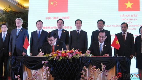 Bí thư TP.HCM Đinh La Thăng đón tiếp Bí thư Thượng Hải - ảnh 2