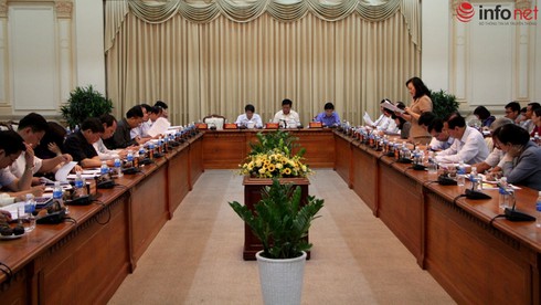 Ông Đinh La Thăng: Áo cơ chế quá chật, mặc cũng chết mà cởi trần thì không được! - ảnh 2