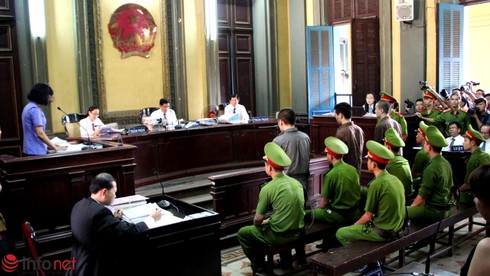 Thảm sát Bình Phước: Tiến phạm tội là do bị Dương lừa gạt? - ảnh 1