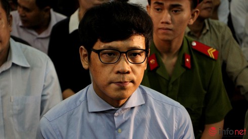 Phạm Công Danh bật khóc xin giảm nhẹ án cho nhân viên - ảnh 2