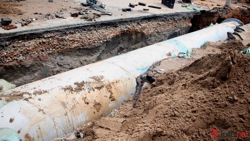 TP.HCM: Vỡ ống nước tại Quận 1, hàng chục ngàn hộ dân có thể bị ảnh hưởng - ảnh 4