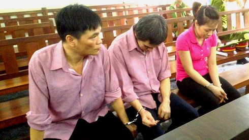 3 người lĩnh án vì buôn bán hàng trăm hộp Viagra giả - ảnh 1