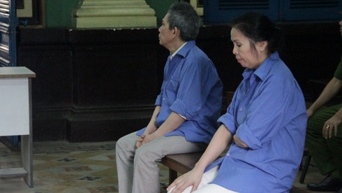 Cặp vợ chồng lừa nữ đại gia bất động sản để vay hơn 2.500 lượng vàng - ảnh 1