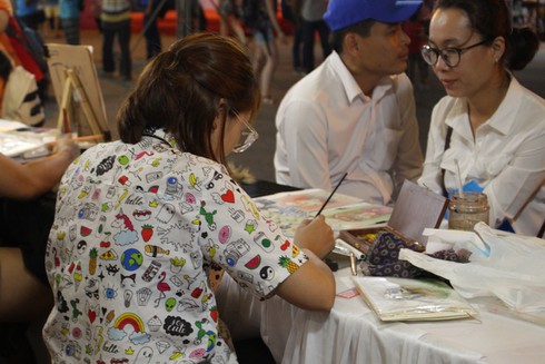 “Nghìn chiếc áo triệu yêu thương” - ảnh 6