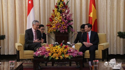 Chủ tịch TP.HCM trao đổi gì với Thủ tướng Lý Hiển Long trong 30’ tiếp kiến? - ảnh 1