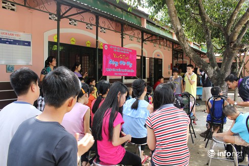 “Sống là cho đâu chỉ nhận riêng mình” - ảnh 2