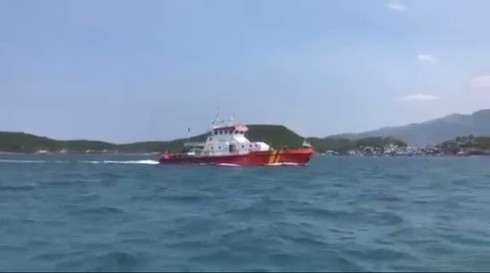 Cứu một ngư dân bị tai biến tại vùng biển Trường Sa - ảnh 1