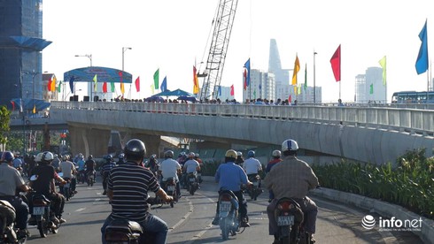 Thông xe hai nhánh cầu Nguyễn Văn Cừ trước 5 tháng, giải quyết “điểm đen” ùn tắc - ảnh 3