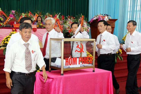 Vĩnh Phúc: Đại hội đại biểu Đảng bộ huyện Sông Lô lần thứ II - ảnh 2