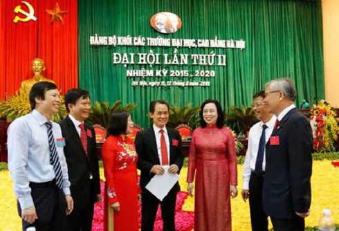 Tiếp tục thực hiện đổi mới căn bản và toàn diện giáo dục và đào tạo - ảnh 1