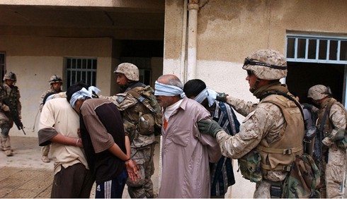 Những khoảnh khắc đáng nhớ của cuộc chiến Iraq - ảnh 12