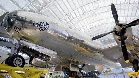 Điểm mặt 10 siêu phi cơ khổng lồ trong lịch sử - ảnh 4