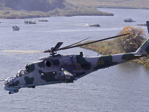 “Gã tá điền” Mi-24 – trực thăng sát thủ lợi hại nhất của Nga - ảnh 8