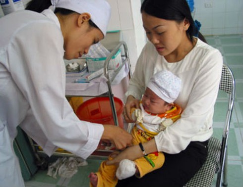 GS Nguyễn Trần Hiển: Đã tính đến phương án thay đổi vacxin - ảnh 2