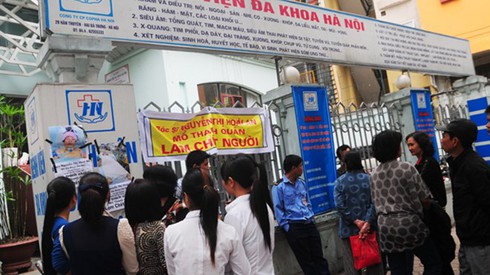 Sự cố y khoa: Đã đến lúc bác sĩ cần được bảo vệ - ảnh 1