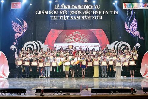 Bộ Y tế: Công ty AHC phải chịu trách nhiệm về vụ