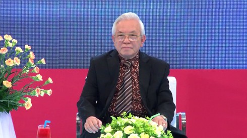 GS Phạm Gia Khải: Tôi choáng váng khi nghe tin đại học KD và CN đào tạo bác sĩ - ảnh 1