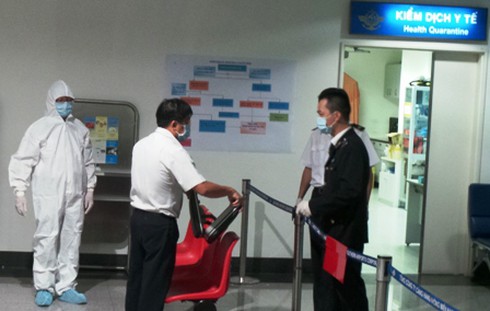 TPHCM: Cách ly một hành khách về từ châu Phi vì nghi nhiễm Ebola - ảnh 1