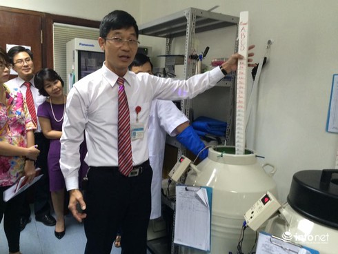 Lấy vợ, sinh con nhờ tái sinh thần kỳ sau ghép tế bào gốc - ảnh 2