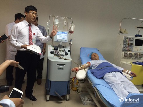 Lấy vợ, sinh con nhờ tái sinh thần kỳ sau ghép tế bào gốc - ảnh 1