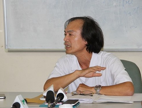 Chữa “bệnh lùn” cho con - Nhiều bậc cha mẹ đang