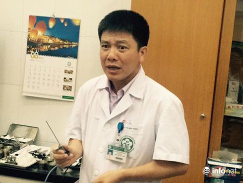 Hãy ngừng ngay việc chữa bệnh viêm tai giữa cho con bằng