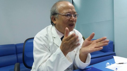 Bé gái bỗng dưng bị đau bụng, cha mẹ hãy cảnh giác bệnh nguy hiểm này - ảnh 1