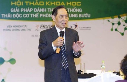 Phòng bệnh ung thư bằng cách thải độc cho cơ thể - ảnh 1