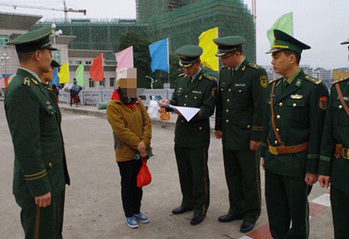 Nhờ mạng xã hội nhiều nạn nhân mua bán người tìm được đường về - ảnh 1