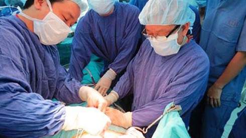 Chuyện những người vô tư đi bán nội tạng của chính mình - ảnh 1