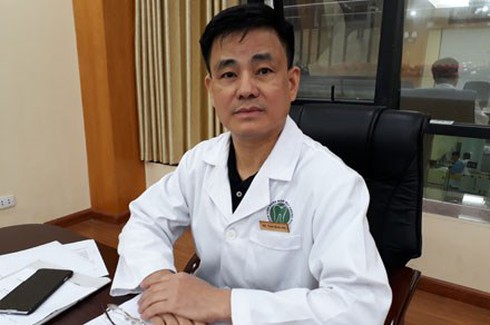 Vị giáo sư mang nụ cười lành lặn cho trẻ dị tật khe hở môi vòm miệng - ảnh 2