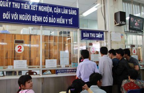 Càng chỉ định nhiều, lương bác sĩ càng cao - ảnh 1