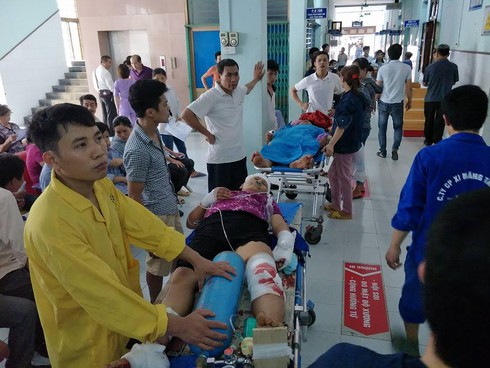 Trốn viện về nhà, bệnh nhân tâm thần chém 3 người thân - ảnh 1