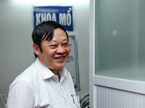 Thứ trưởng Bộ Y tế: Mong chị em đừng thờ ơ với suy giảm nội tiết tố nữ - ảnh 1