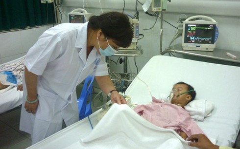 Cao Bằng: Cấp cứu 5 trẻ nghi viêm não, 1 trẻ tử vong - ảnh 1
