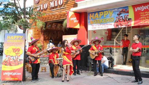 Tham gia “Happy weekend”, nhận vé máy bay miễn phí Vietjjet air - ảnh 4